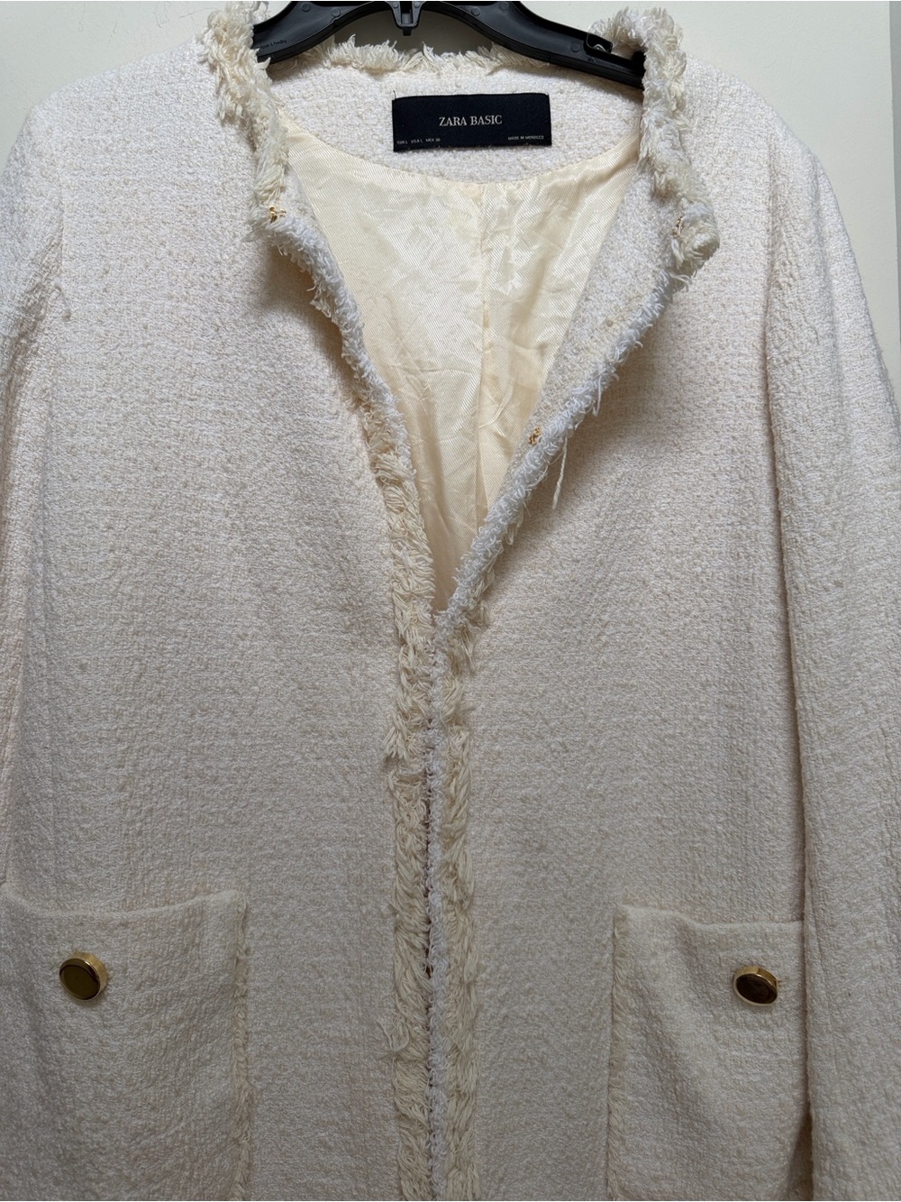 Zara Basic Tweed Cream Jacket with fringed edges SZ Large